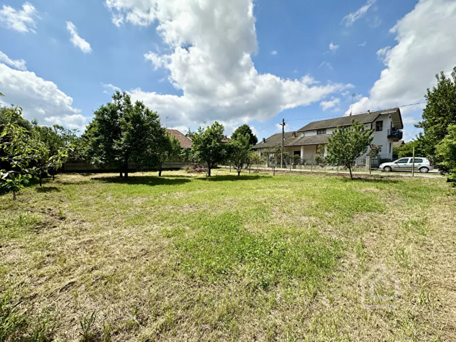 Immagine 12 di Terreno in vendita  in Via Santa Maria 36 a Chivasso