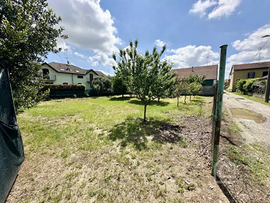 Immagine 19 di Terreno in vendita  in Via Santa Maria 36 a Chivasso