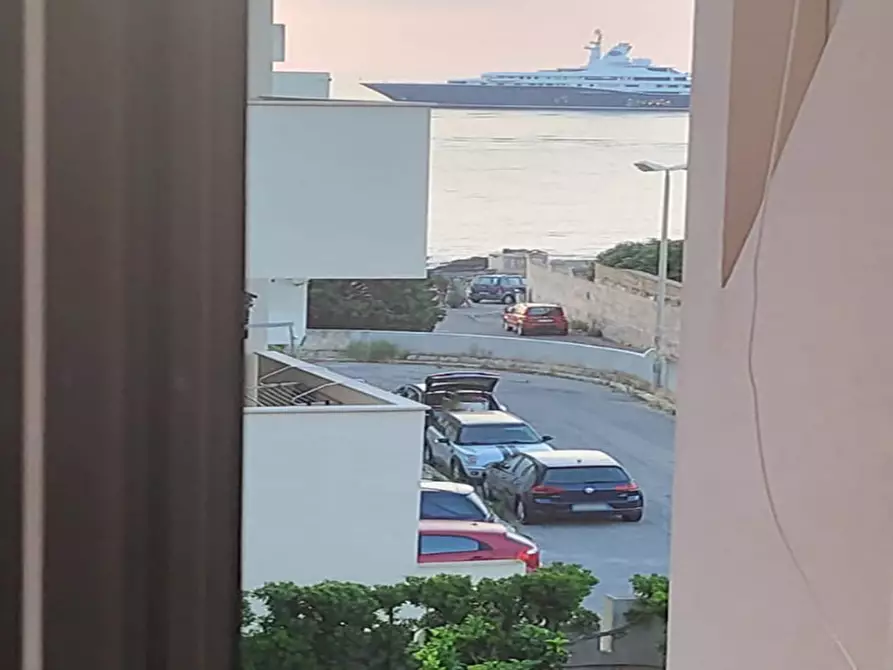 Immagine 19 di Appartamento in vendita  in Via Fiume a Gallipoli