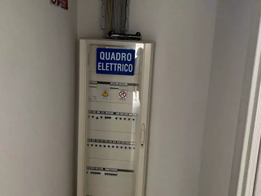 Immagine 7 di Ufficio in affitto  in VIA DEL COLLE a Calenzano