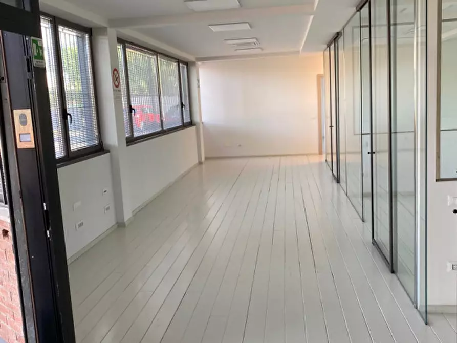 Immagine 15 di Ufficio in affitto  in VIA DEL COLLE a Calenzano