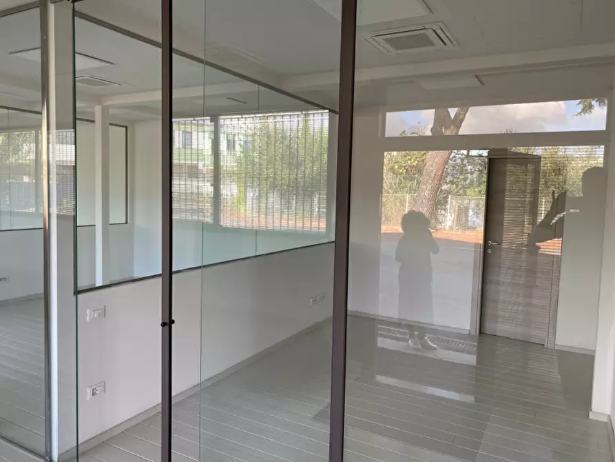 Immagine 17 di Ufficio in affitto  in VIA DEL COLLE a Calenzano