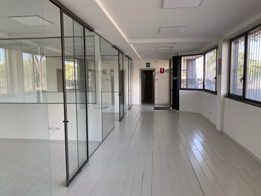 Immagine 22 di Ufficio in affitto  in VIA DEL COLLE a Calenzano