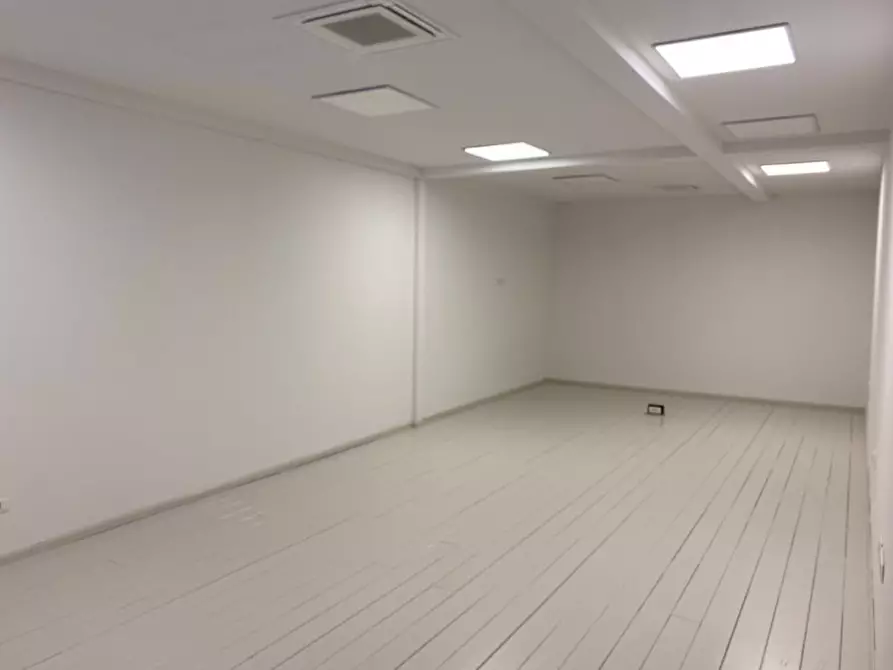 Immagine 31 di Ufficio in affitto  in VIA DEL COLLE a Calenzano