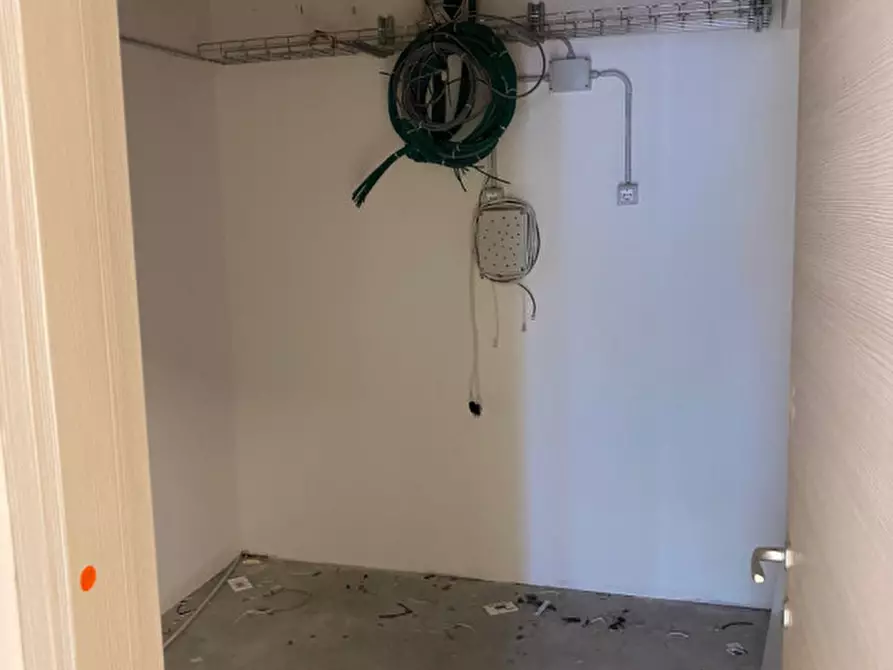 Immagine 38 di Ufficio in affitto  in VIA DEL COLLE a Calenzano