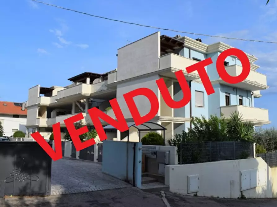 Immagine 1 di Appartamento in vendita  in Strada Vicinale Colle Cervone a Pescara
