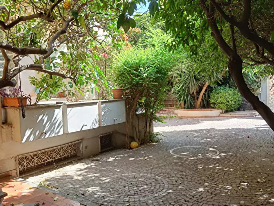 Immagine 6 di Villa in vendita  in Casalnuovo di napoli Corso Umberto I a Casalnuovo Di Napoli