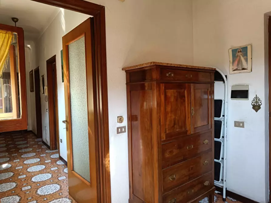 Immagine 15 di Villa in vendita  in Casalnuovo di napoli Corso Umberto I a Casalnuovo Di Napoli