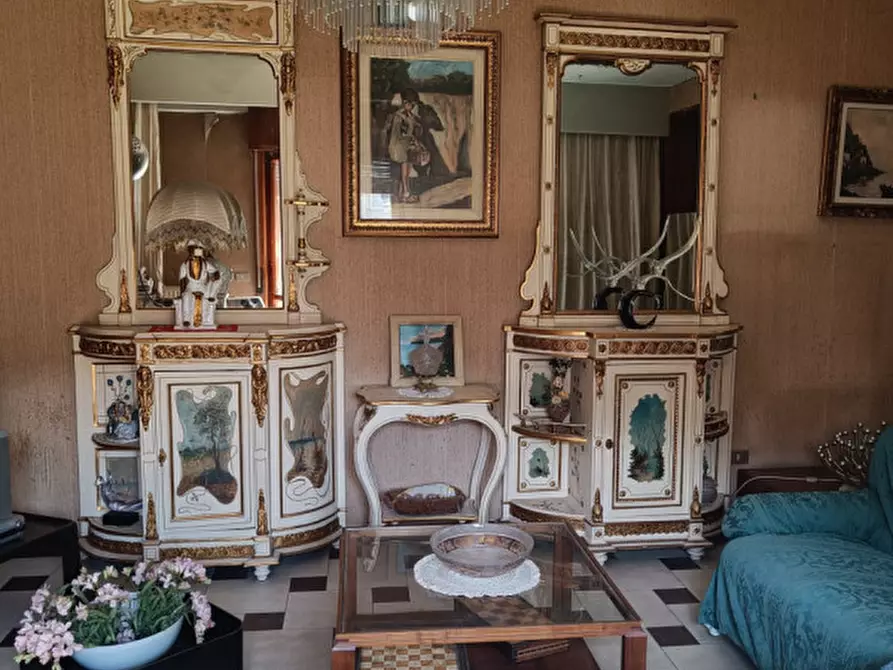 Immagine 26 di Villa in vendita  in Casalnuovo di napoli Corso Umberto I a Casalnuovo Di Napoli