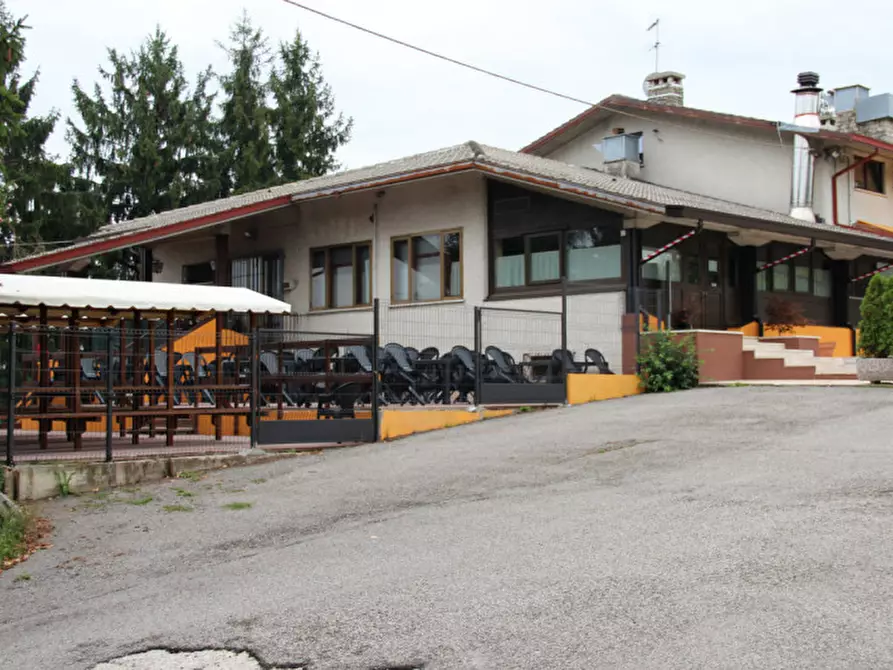 Immagine 11 di Negozio in vendita  in Strada Pasubio a Vicenza