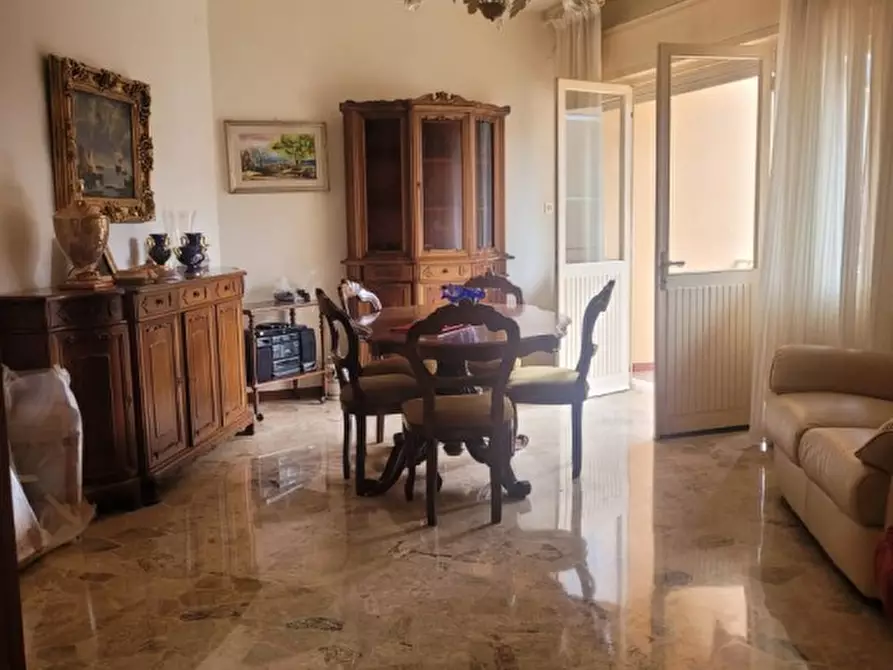 Immagine 1 di Appartamento in vendita  in via barbarani a Padova