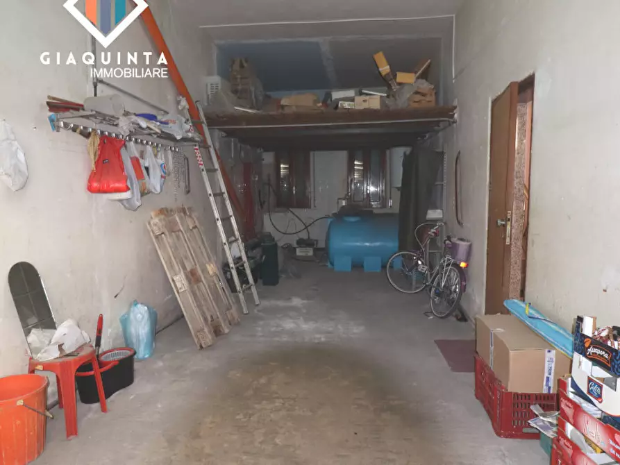 Immagine 30 di Casa bifamiliare in vendita  in via Verona n. 4 a Palagonia