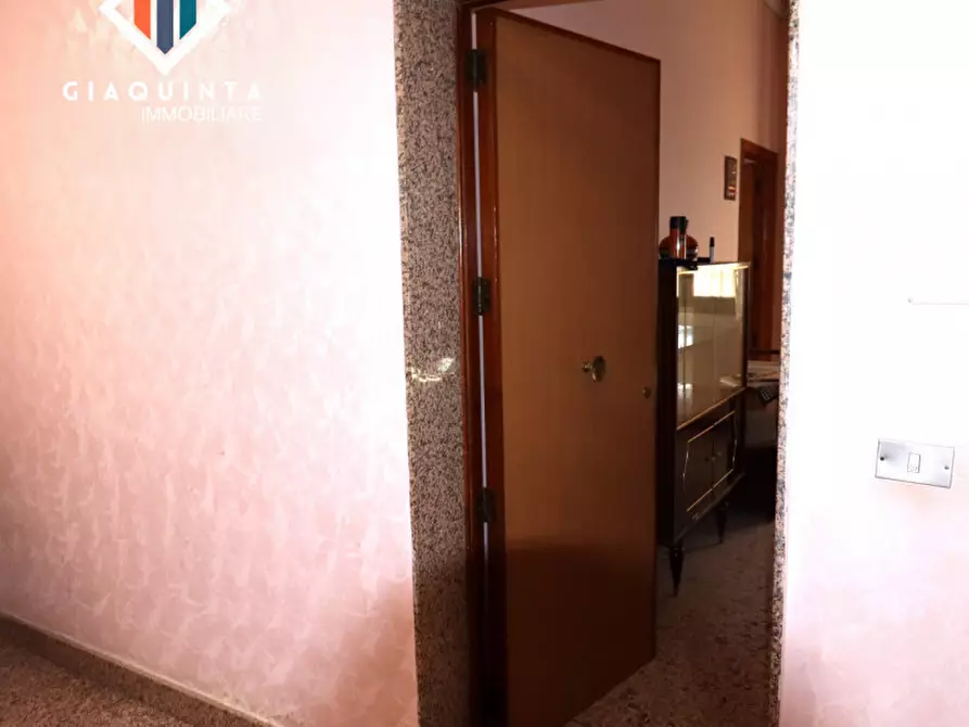 Immagine 31 di Casa bifamiliare in vendita  in via Verona n. 4 a Palagonia