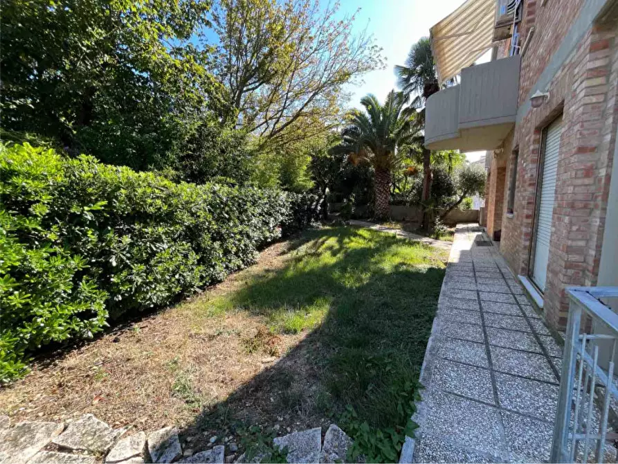 Immagine 18 di Appartamento in vendita  in GIUSEPPE GARIBALDI a Senigallia