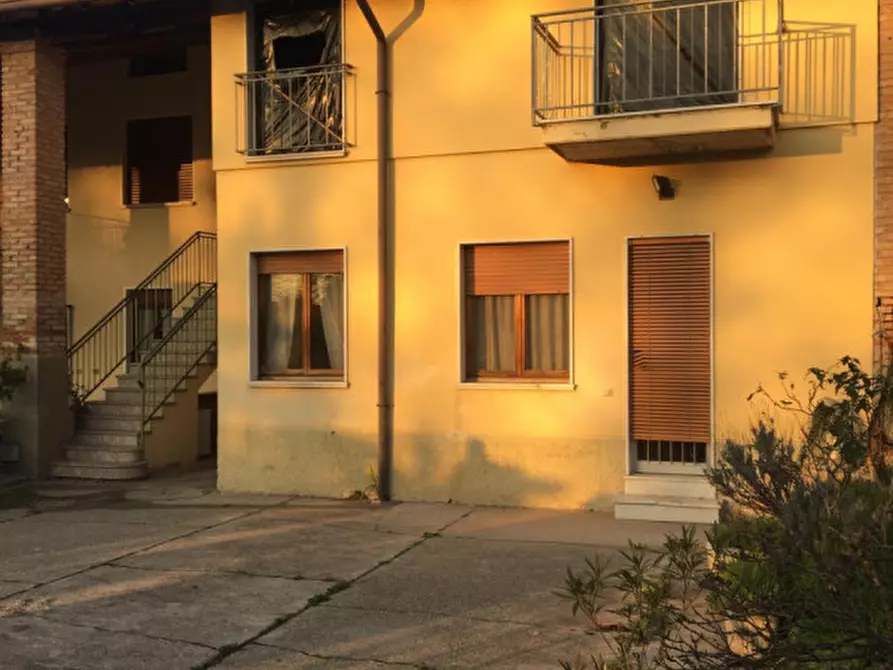 Immagine 3 di Appartamento in vendita  in VIA CARPENEDOLO a Calvisano