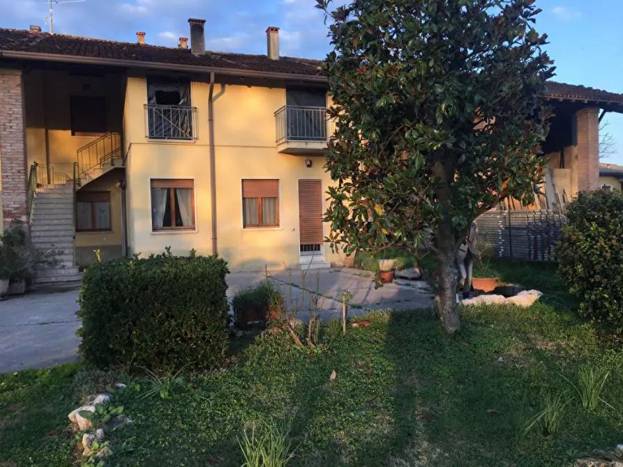 Immagine 6 di Appartamento in vendita  in VIA CARPENEDOLO a Calvisano