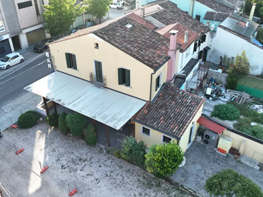 Immagine 17 di Palazzo in vendita  in Via Luppia San Zeno a Montagnana