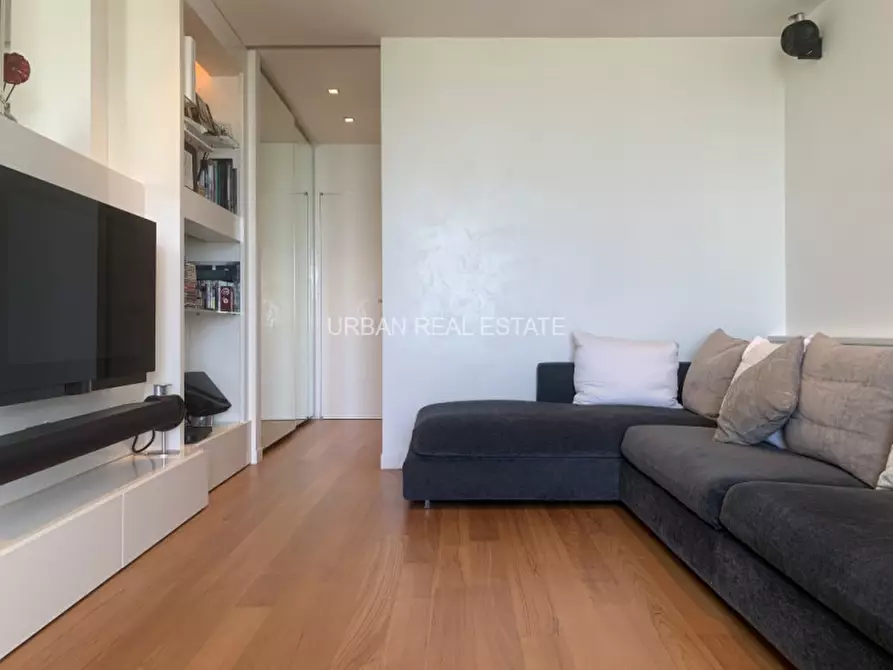 Immagine 14 di Appartamento in vendita  in Viale Miramare 54 a Trieste