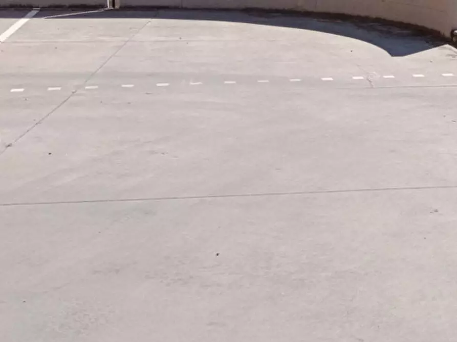 Immagine 12 di Magazzino in vendita  a Quartu Sant'elena