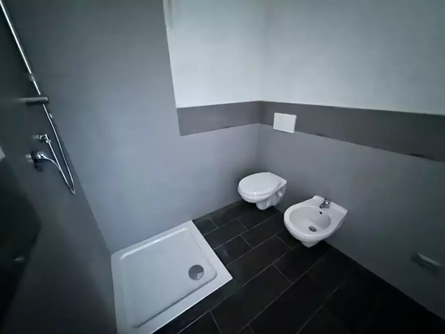 Immagine 15 di Villa in vendita  in VIA SANTA MARIA DELLA ROSA a Calvisano