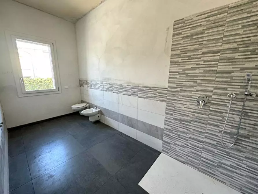 Immagine 20 di Villa in vendita  in VIA SANTA MARIA DELLA ROSA a Calvisano