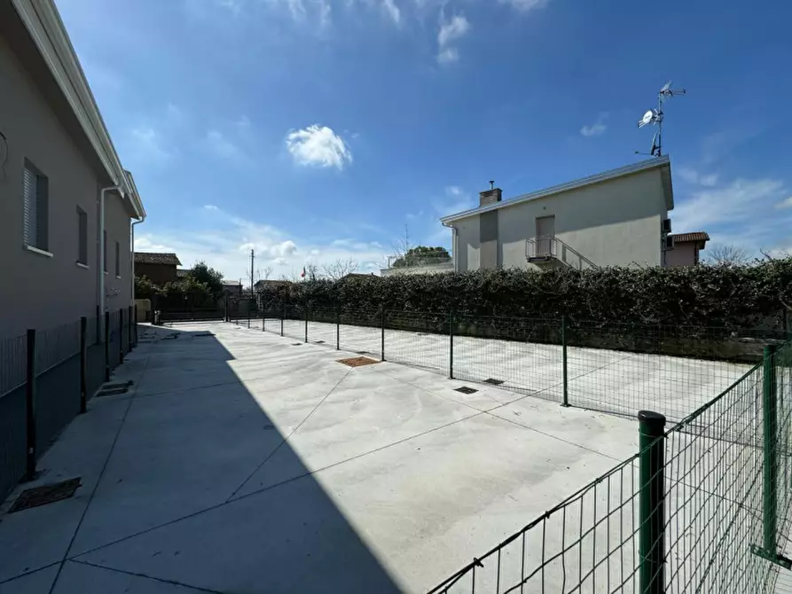 Immagine 24 di Villa in vendita  in VIA SANTA MARIA DELLA ROSA a Calvisano