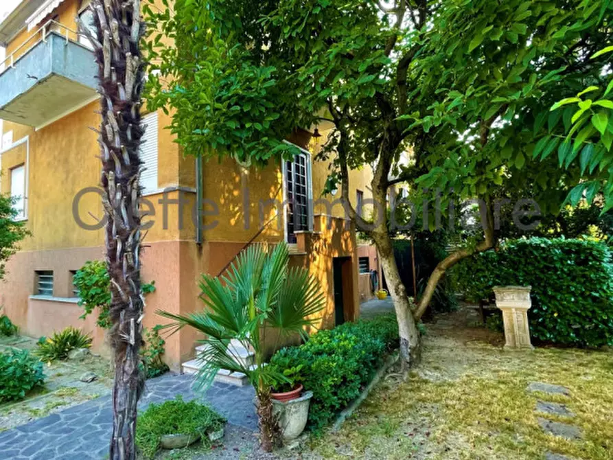 Immagine 2 di Casa trifamiliare in vendita  in VIA MONTECIMONE a Padova