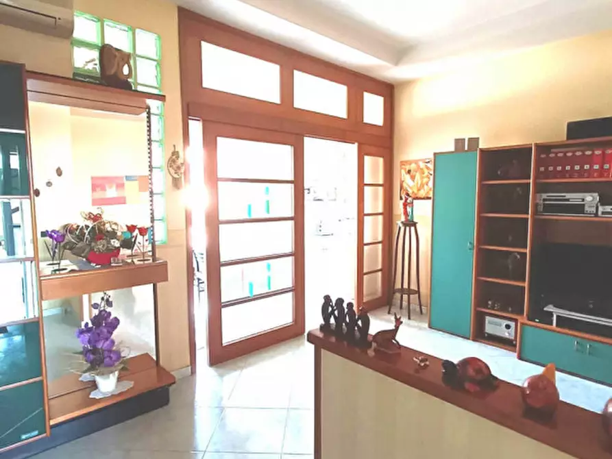 Immagine 30 di Appartamento in vendita  in cASALNUOVO DI NAPOLI via napoli a Casalnuovo Di Napoli