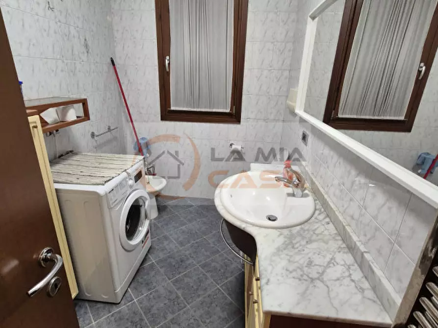 Immagine 8 di Camera in affitto  in Via XXV Aprile 26 a Legnaro