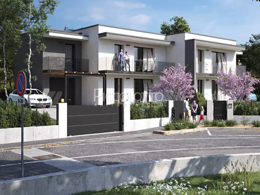 Immagine 2 di Casa bifamiliare in vendita  in via Fornace a Pieve Del Grappa