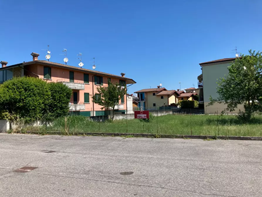 Immagine 3 di Terreno in vendita  in VIA 11 SETTEMBRE 2001 a Calvisano
