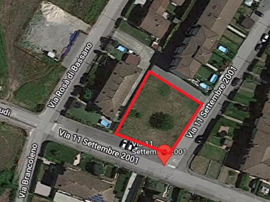 Immagine 13 di Terreno in vendita  in VIA 11 SETTEMBRE 2001 a Calvisano