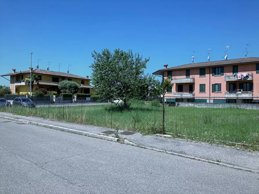 Immagine 20 di Terreno in vendita  in VIA 11 SETTEMBRE 2001 a Calvisano