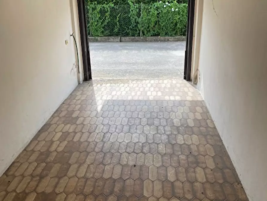 Immagine 5 di Ufficio in vendita  in via villa del bosco a Pontelongo