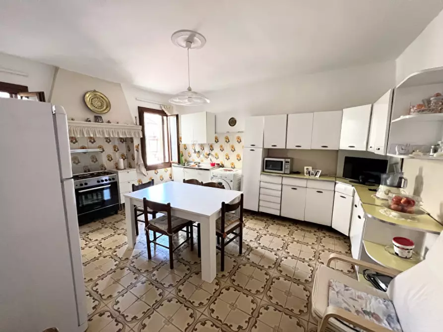 Immagine 11 di Casa indipendente in vendita  in Fondamenta Canal Lombardo a Chioggia