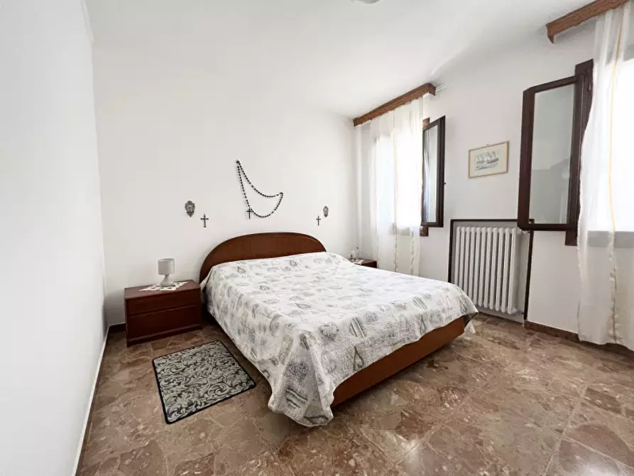 Immagine 19 di Casa indipendente in vendita  in Fondamenta Canal Lombardo a Chioggia