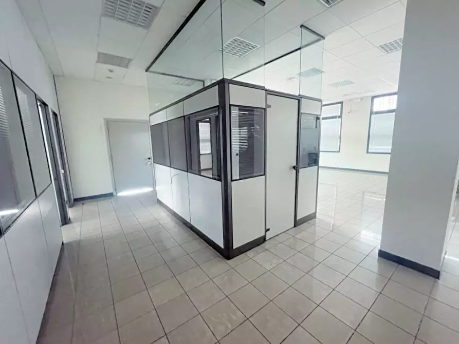 Immagine 7 di Negozio in affitto  in CASALSERUGO CENTRO RIF 1038 a Casalserugo