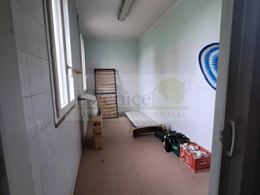 Immagine 7 di Attività commerciale in vendita  in strada statale goitese a Goito