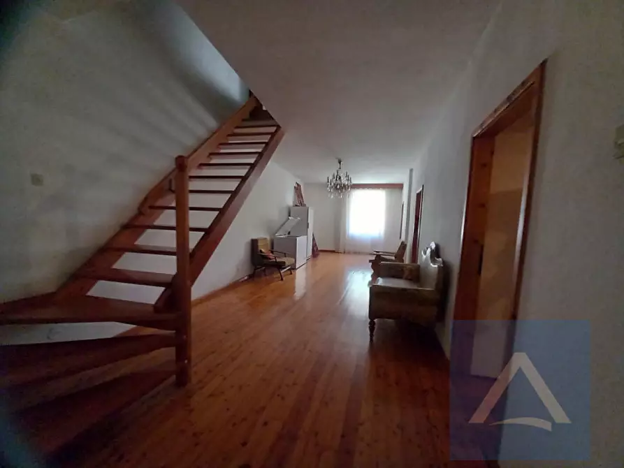 Immagine 39 di Villa in vendita  in via Trento 1 a Drena