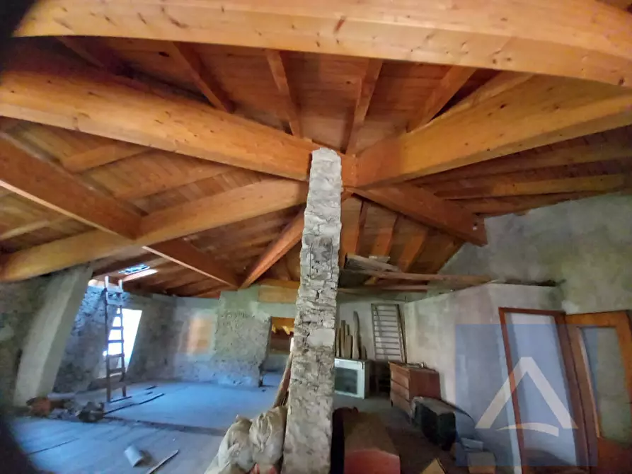 Immagine 45 di Villa in vendita  in via Trento 1 a Drena