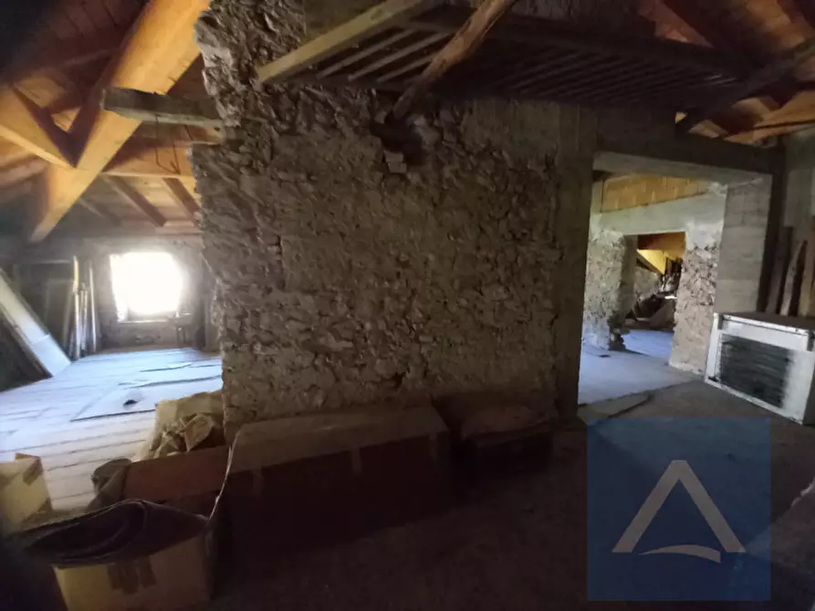 Immagine 48 di Villa in vendita  in via Trento 1 a Drena