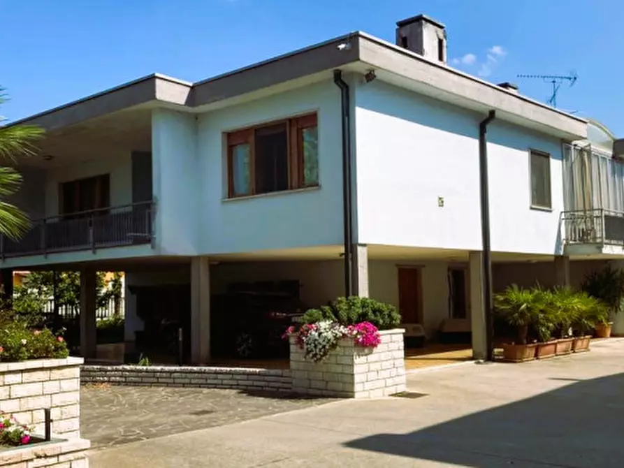 Immagine 22 di Villa in vendita  in VIA ROSSI, 47 a Remedello