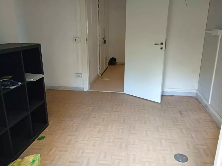 Immagine 10 di Appartamento in vendita  in Via Domenico Fontana 133 a Napoli