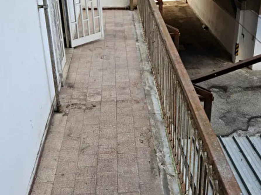 Immagine 15 di Appartamento in vendita  in Via Domenico Fontana 133 a Napoli