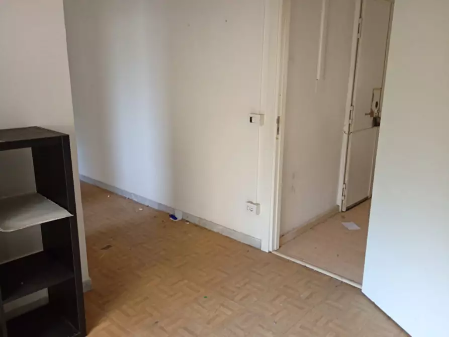 Immagine 19 di Appartamento in vendita  in Via Domenico Fontana 133 a Napoli