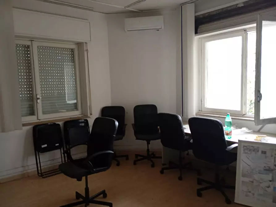 Immagine 34 di Appartamento in vendita  in Via Domenico Fontana 133 a Napoli