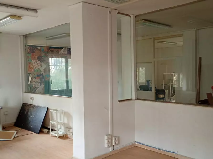 Immagine 45 di Appartamento in vendita  in Via Domenico Fontana 133 a Napoli