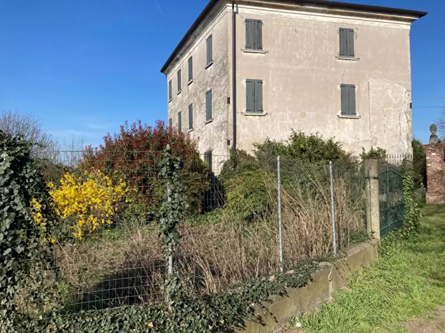 Immagine 5 di Rustico / casale in vendita  in VIA VISANO MONTICHIARI, 4 a Calvisano