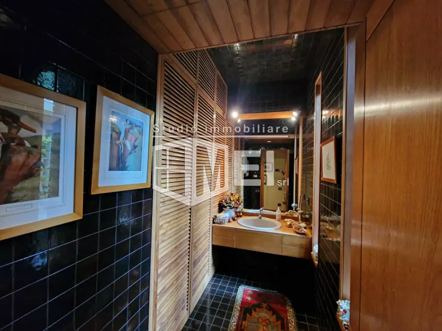 Immagine 18 di Villa in vendita  in via pian delle tregge a Collesalvetti