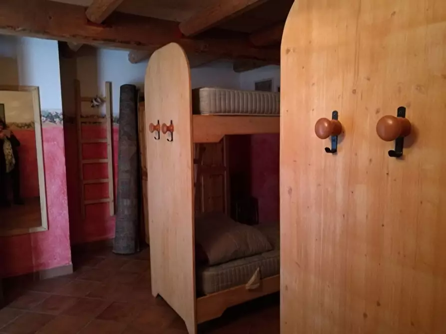 Immagine 2 di Casa indipendente in vendita  in VIA MOLNI a Temù